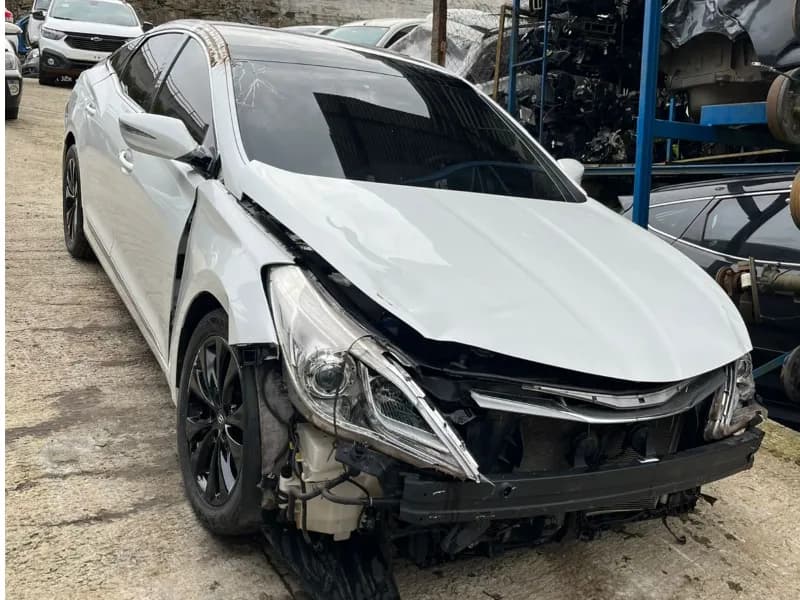 HYUNDAI AZERA