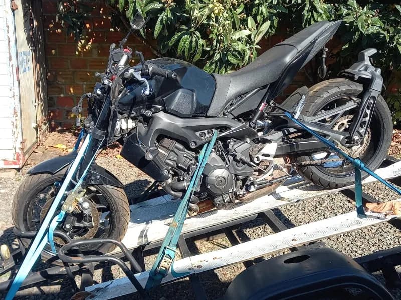 YAMAHA MT -09