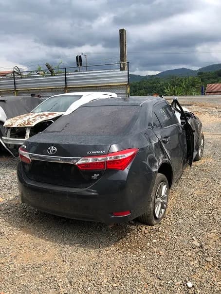 TOYOTA COROLLA 2017