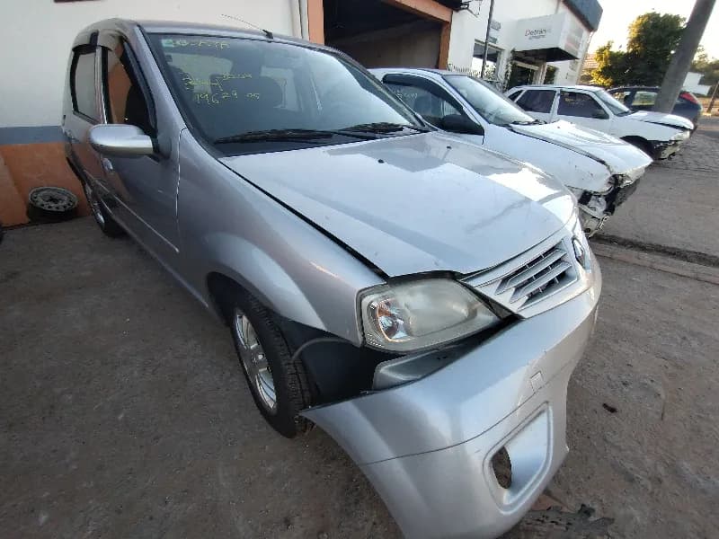 RENAULT LOGAN