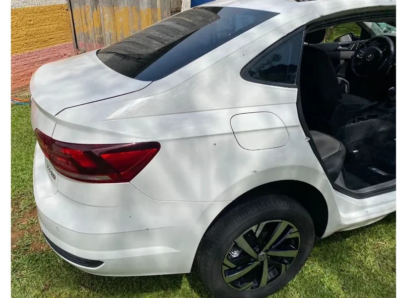 VOLKSWAGEN VIRTUS