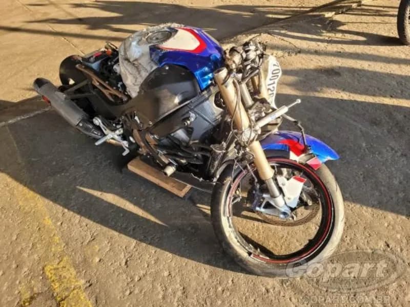 BMW S1000RR