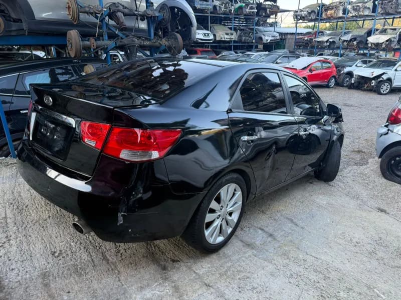 KIA CERATO