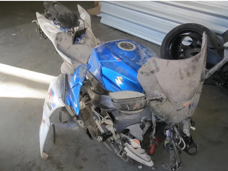 SUZUKI GSX-R GIXXER/SRAD