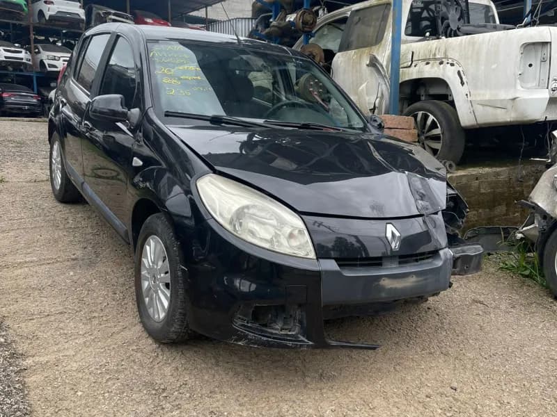 RENAULT SANDERO