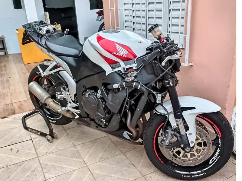 HONDA CBR 600 2008