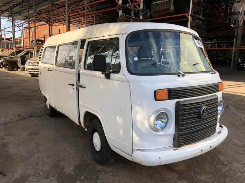 VOLKSWAGEN KOMBI