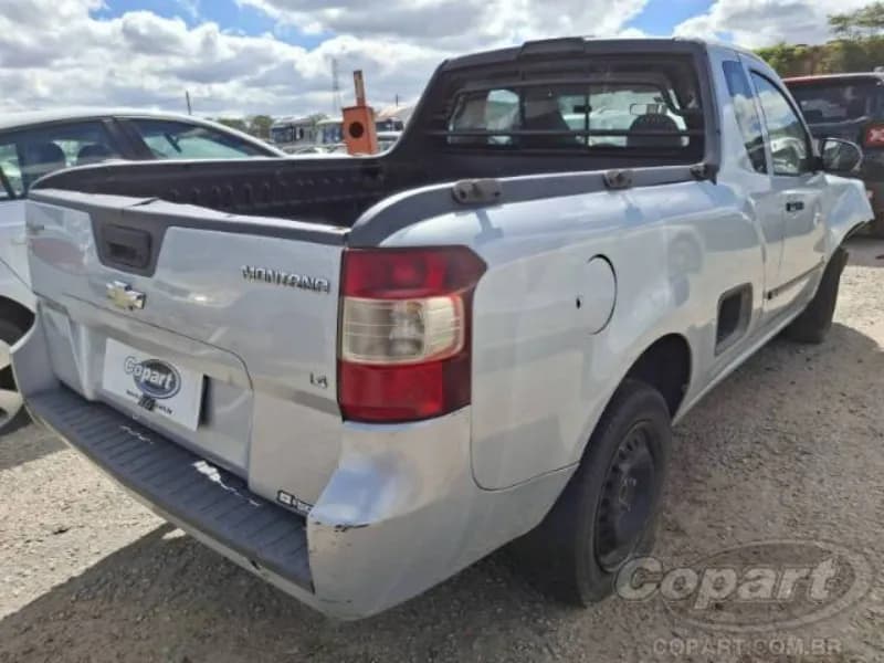 CHEVROLET MONTANA
