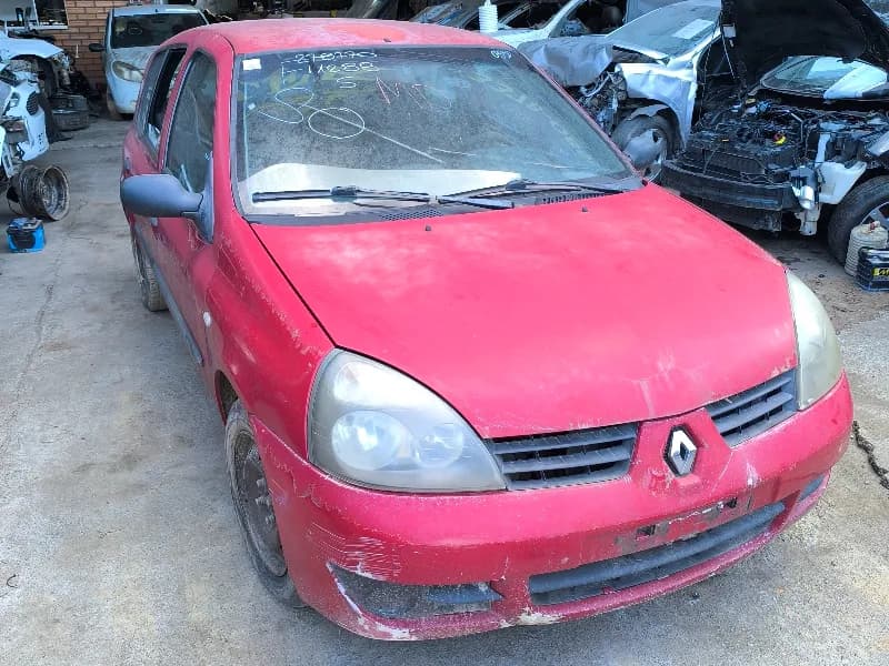 RENAULT CLIO