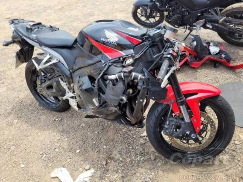HONDA CBR 600