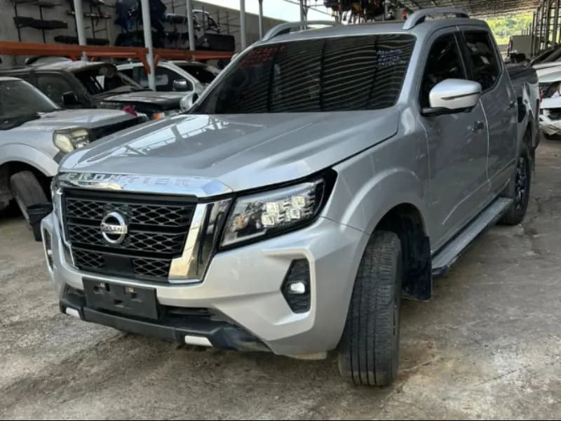 NISSAN FRONTIER