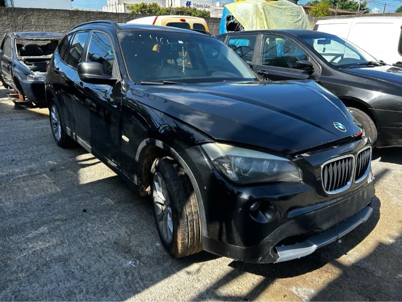 BMW X1 2011